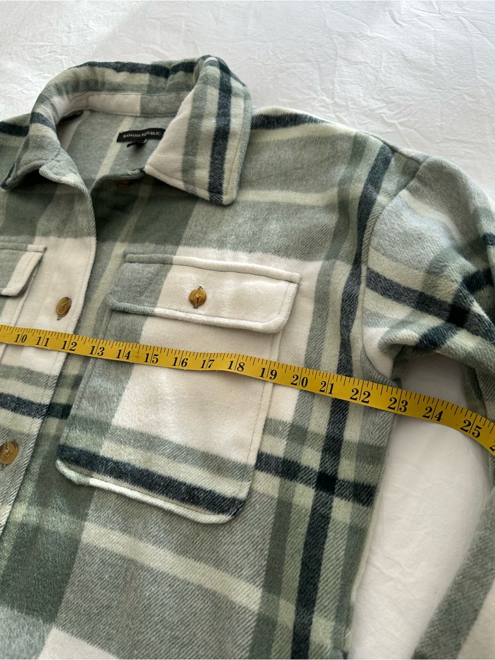 Banana Republic Sage, Ivory and Slate Plaid Shirt Jacket, size medium - Picture 11 of 16